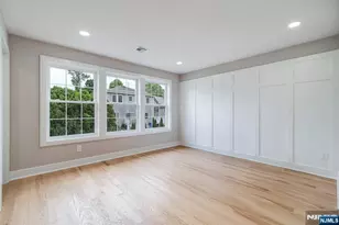 55 Long Hill Dr, Clifton, NJ 07013 - Photo 10
