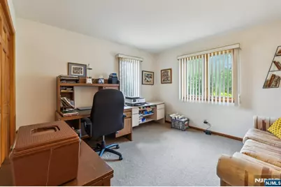 12 Sandalwood Drive, Livingston, NJ 07039 - Photo 20