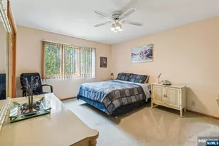 12 Sandalwood Dr, Livingston, NJ 07039 - Photo 22