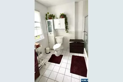 33 Harvey Avenue, Rochelle Park Township, NJ 07662 - Photo 14