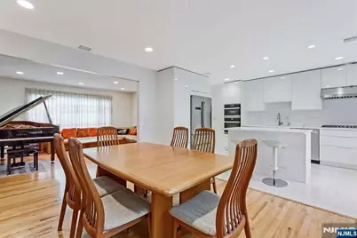 9 Arthur Terrace, Livingston, NJ 07039 - Photo 6