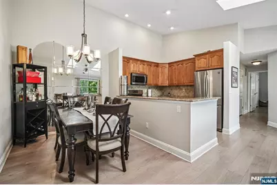 518 Holly Court, Mahwah, NJ 07430 - Photo 8