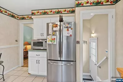 7 Maitland Avenue, Hawthorne, NJ 07506 - Photo 16