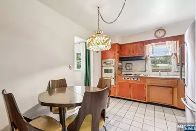 1355 Ratzer Road, Wayne, NJ 07470 - Photo 16