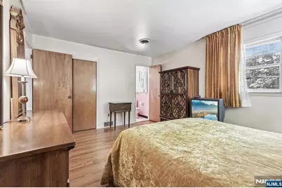 1355 Ratzer Road, Wayne, NJ 07470 - Photo 26