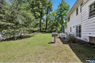 1355 Ratzer Road, Wayne, NJ 07470 - Photo 30