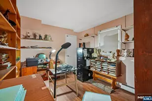22 Marlton Dr, Wayne, NJ 07470 - Photo 16