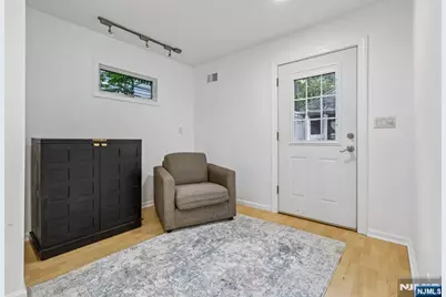 45 Hillside Avenue, Nutley, NJ 07110 - Photo 18
