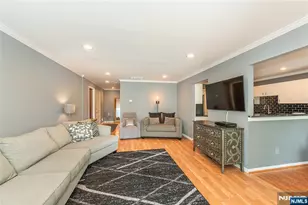 4 Katie Ct, East Hanover Township, NJ 07936 - Photo 6