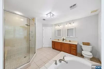 21 Winding Way, West Orange Township, NJ 07052 - Photo 14