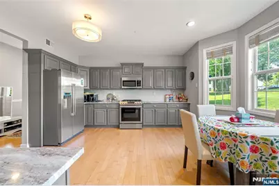 537 Coventry Drive 5038 #5038, Nutley, NJ 07110 - Photo 8