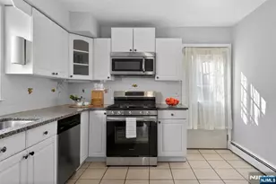7 Westminster Pl, Garfield, NJ 07026 - Photo 8