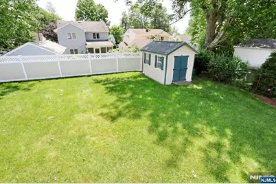 220 New Jersey Avenue, Bergenfield, NJ 07621 - Photo 42