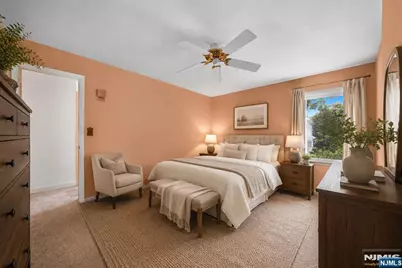 165 Busteed Drive, Midland Park, NJ 07432 - Photo 32