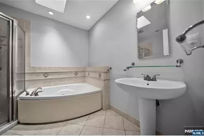 165 Busteed Drive, Midland Park, NJ 07432 - Photo 36