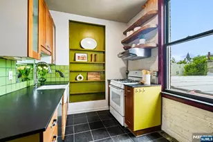 54-60 McWhorter Street 207, Newark, NJ 07105 - Photo 10