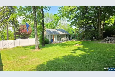 37 Grandview Avenue, Jefferson Township, NJ 07460 - Photo 6