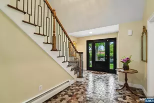 11 Auriemma Ct, Roxbury Township, NJ 07850 - Photo 4
