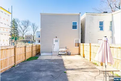 204 19th Avenue, Irvington, NJ 07111 - Photo 24