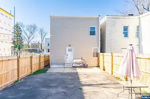 204 19th Ave, Irvington, NJ 07111 - Photo 24
