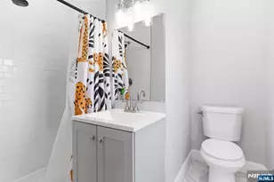204 19th Ave, Irvington, NJ 07111 - Photo 16