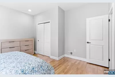 204 19th Avenue, Irvington, NJ 07111 - Photo 8
