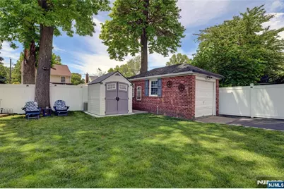 60 Merritt Avenue, Dumont, NJ 07628 - Photo 32
