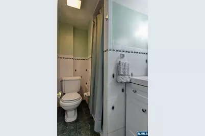 60 Merritt Avenue, Dumont, NJ 07628 - Photo 22