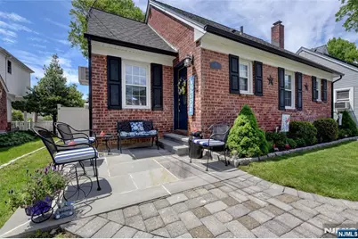 60 Merritt Avenue, Dumont, NJ 07628 - Photo 4