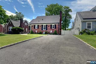 60 Merritt Ave, Dumont, NJ 07628 - Photo 2