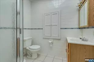 40 Catherine Ct, Cedar Grove, NJ 07009 - Photo 22