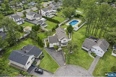 40 Catherine Court, Cedar Grove, NJ 07009 - Photo 30