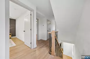 210 Paterson Ave, Hasbrouck Heights, NJ 07604 - Photo 20