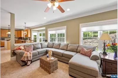 168 Tanglewood Pass, Jefferson Township, NJ 07849 - Photo 18