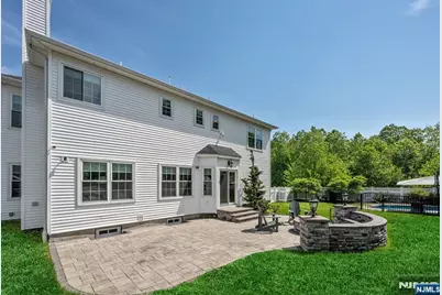 168 Tanglewood Pass, Jefferson Township, NJ 07849 - Photo 40