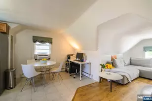 39 Lawrence Ave, Lodi, NJ 07644 - Photo 16
