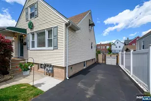 39 Lawrence Ave, Lodi, NJ 07644 - Photo 38