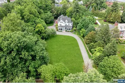 42 Llewellyn Road, Montclair, NJ 07042 - Photo 2