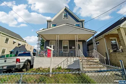 70 Genessee Avenue, Paterson, NJ 07503 - Photo 2
