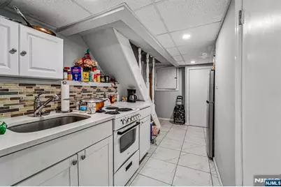 70 Genessee Avenue, Paterson, NJ 07503 - Photo 40