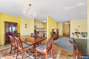 2000 Linwood Ave 11A, Fort Lee, NJ 07024 - Photo 8