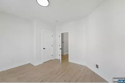 148 N 15th Street, East Orange, NJ 07017 - Photo 16