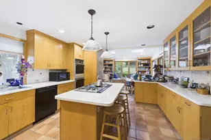 318 Beechwood Rd, Ridgewood, NJ 07450 - Photo 12