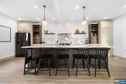 187 Hillside Avenue, Nutley, NJ 07110 - Photo 14