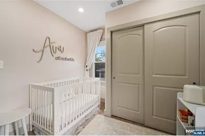 187 Hillside Avenue, Nutley, NJ 07110 - Photo 30
