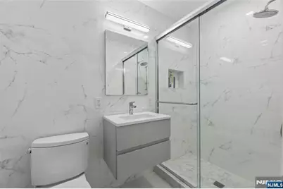 585 W Englewood Avenue, Teaneck Township, NJ 07666 - Photo 12