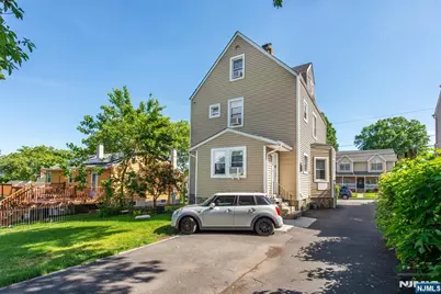 50 Jefferson Avenue, Hasbrouck Heights, NJ 07604 - Photo 2