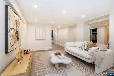 2 Russell Terrace, Montclair, NJ 07042 - Photo 42