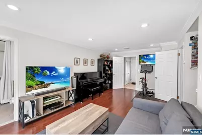 364 Knickerbocker Road, Cresskill, NJ 07626 - Photo 32