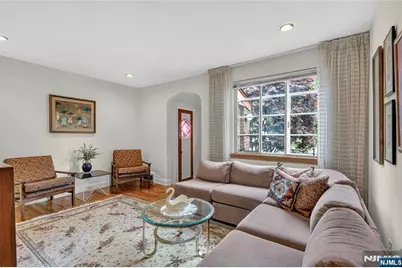179 E Main Street, Bergenfield, NJ 07621 - Photo 2